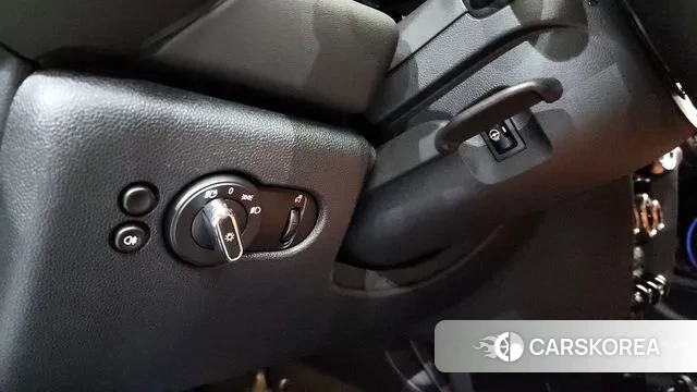 Mini Cooper 2024 Белый из Кореи, фото 5