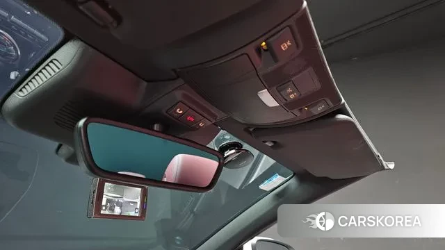 Mercedes-Benz C-Class W205 2018 Белый из Кореи, фото 5