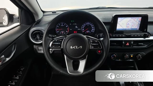 Kia The New K3 2nd generation 2022 Белый из Кореи, фото 5