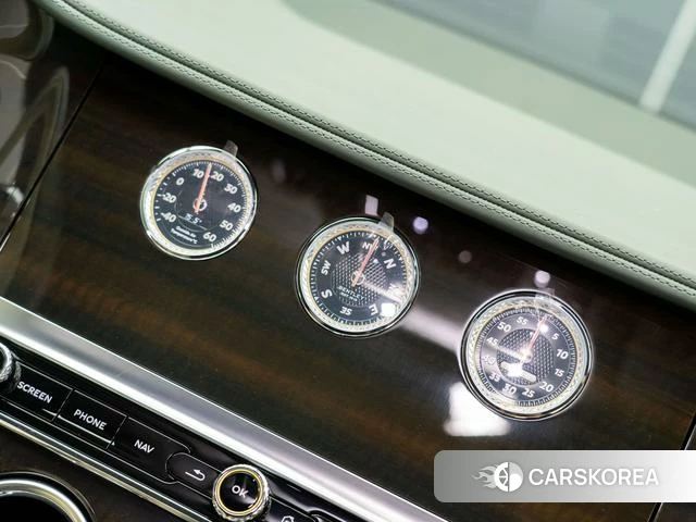 Bentley Continental 2022 Зеленый из Китая, фото 5