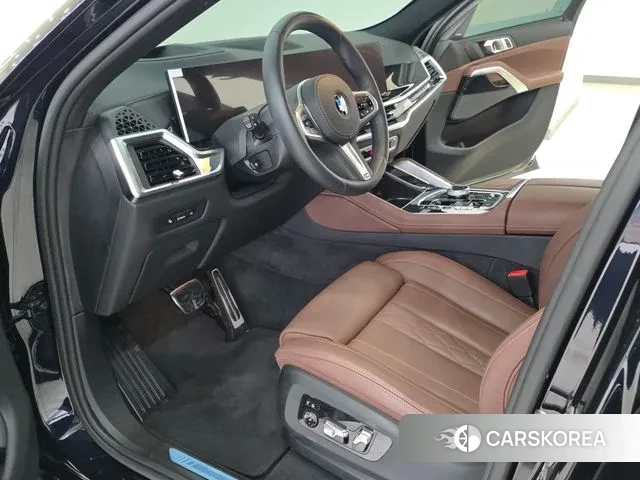 BMW X6 (G06) 2025 Черный из Кореи, фото 5