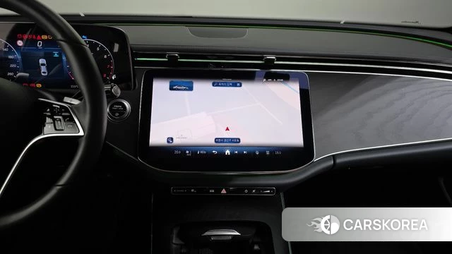 Mercedes-Benz E-Class W214 2024 Белый из Кореи, фото 5