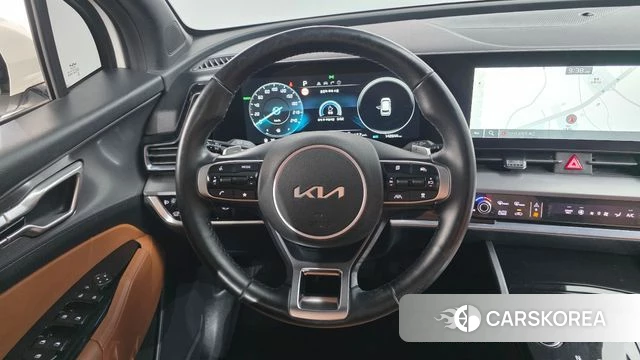 Kia Sportage 5th Generation Hybrid 2023 Белый из Кореи, фото 5