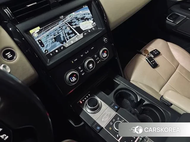 Land Rover Discovery 5 2020 Белый из Кореи, фото 5