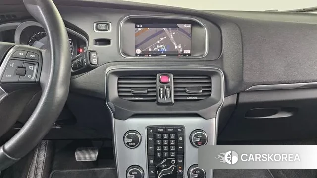 Volvo V40 2018 Серый из Кореи, фото 5