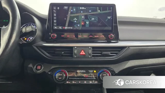 Kia The New K3 2nd generation 2021 Белый из Кореи, фото 5