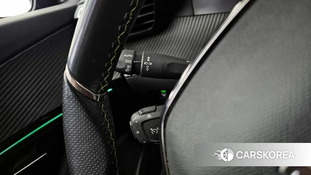 Peugeot e-2008 second generation 2021 Черный из Кореи, фото 5