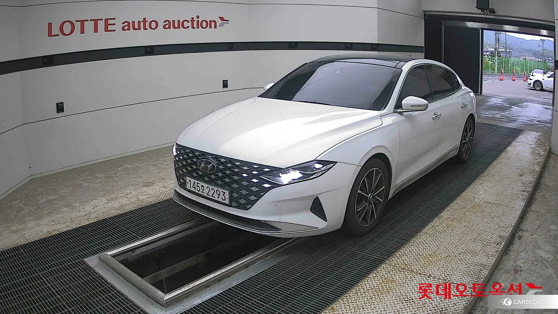 Hyundai Grandeur 2020 White cream (optional) из Кореи, фото 5
