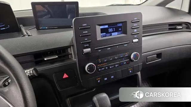 Hyundai Staria 2021 Серый из Кореи, фото 5