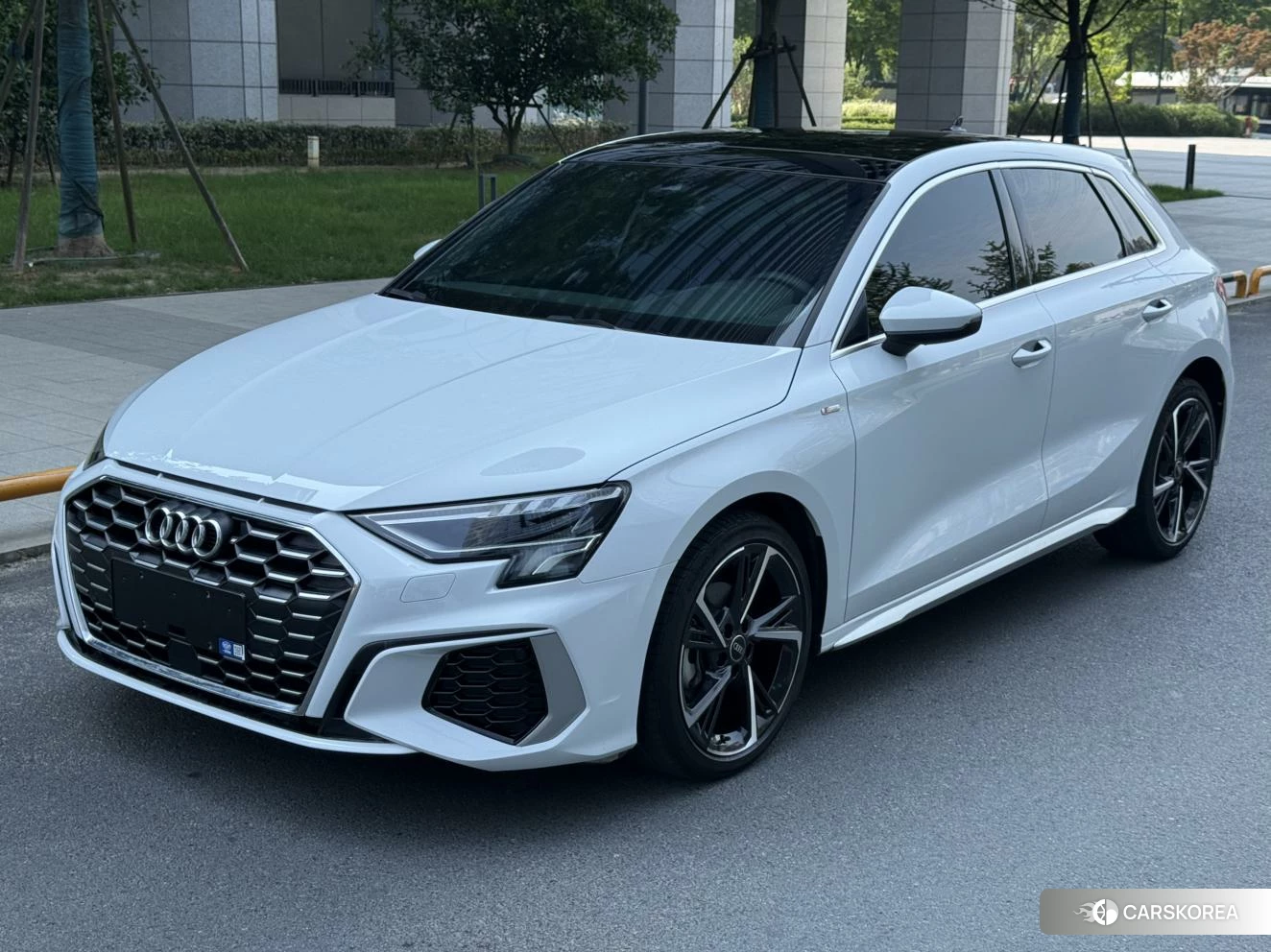 Audi A3 2023 Белый из Китая, фото 5
