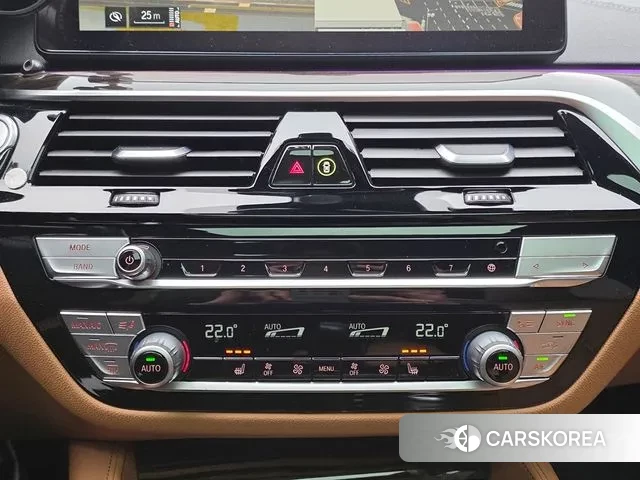 BMW 5 Series (G30) 2022 Черный из Кореи, фото 5