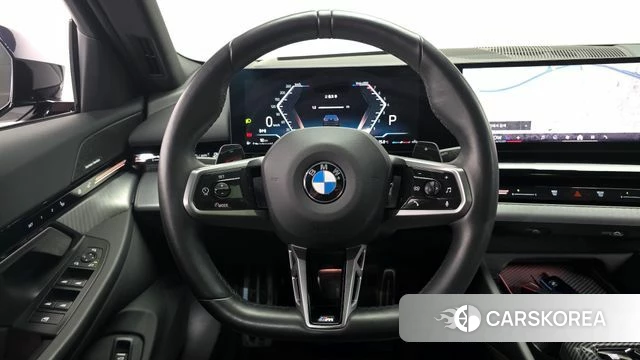BMW 5 Series (G60) 2024 Синий из Кореи, фото 5