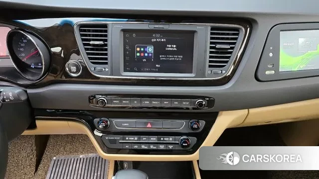 Kia The New Carnival 2018 Белый из Кореи, фото 5