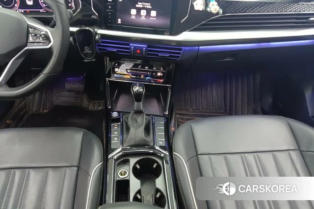Volkswagen Passat 2023 Черный из Китая, фото 5