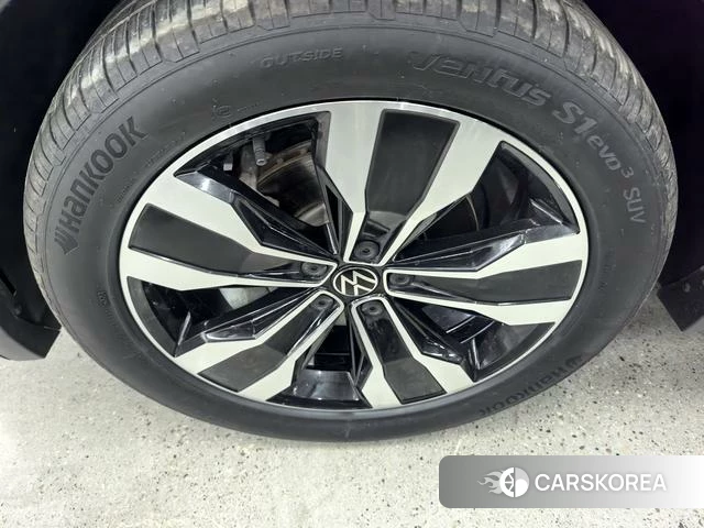 Volkswagen Tiguan L 2024 Черный из Китая, фото 5