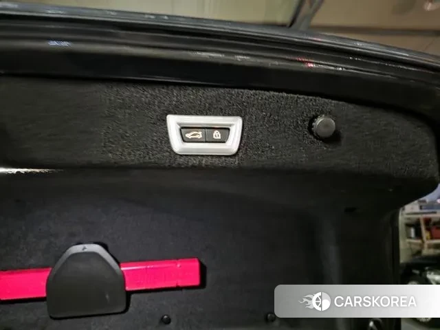 BMW 7 Series (G11) 2018 Черный из Кореи, фото 5