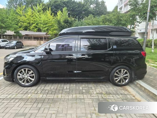 Kia The New Carnival 2019 Черный из Кореи, фото 5