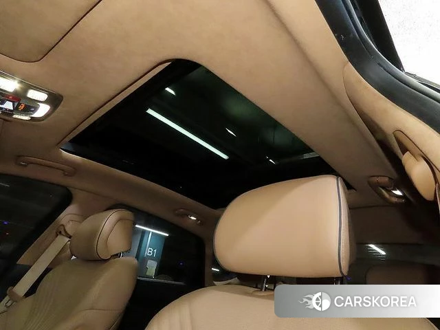 Genesis G80 (RG3) 2022 Черный из Кореи, фото 5