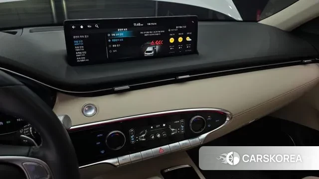 Genesis GV70 2023 Белый из Кореи, фото 5