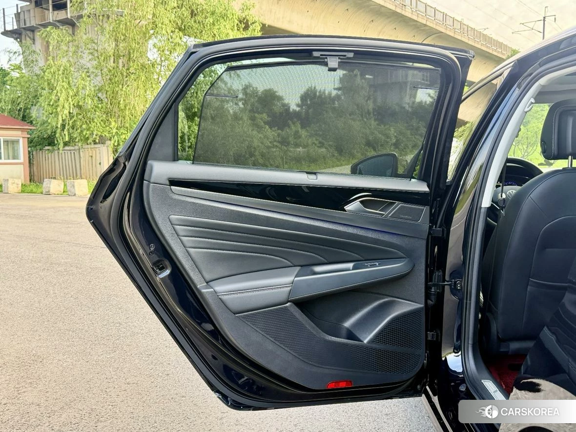 Volkswagen Passat 2021 Черный из Китая, фото 5