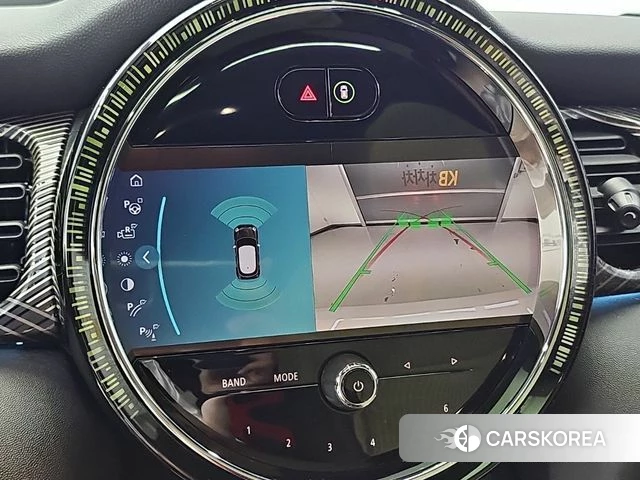 Mini Cooper S 2023 Белый из Кореи, фото 5