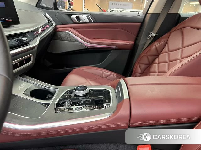 BMW X5 2025 Черный из Китая, фото 5