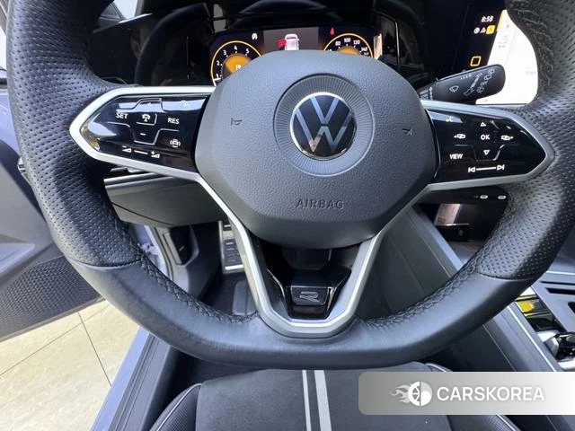 Volkswagen Golf 2022 Темно-серый из Китая, фото 5