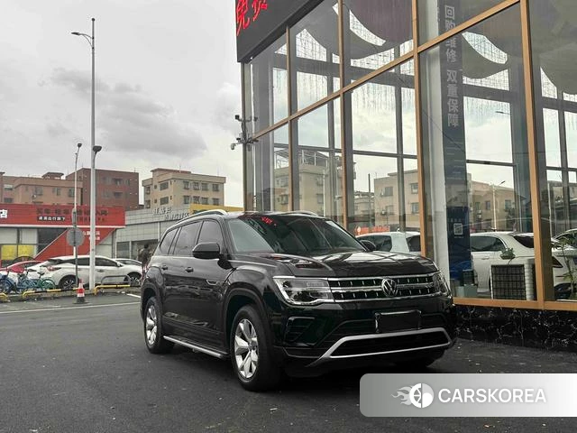 Volkswagen Tourang 2021 Черный из Китая, фото 5