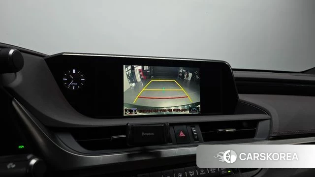 Lexus ES300h 7th generation 2018 Черный из Кореи, фото 5