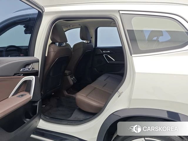 BMW X1 2024 Белый из Китая, фото 5