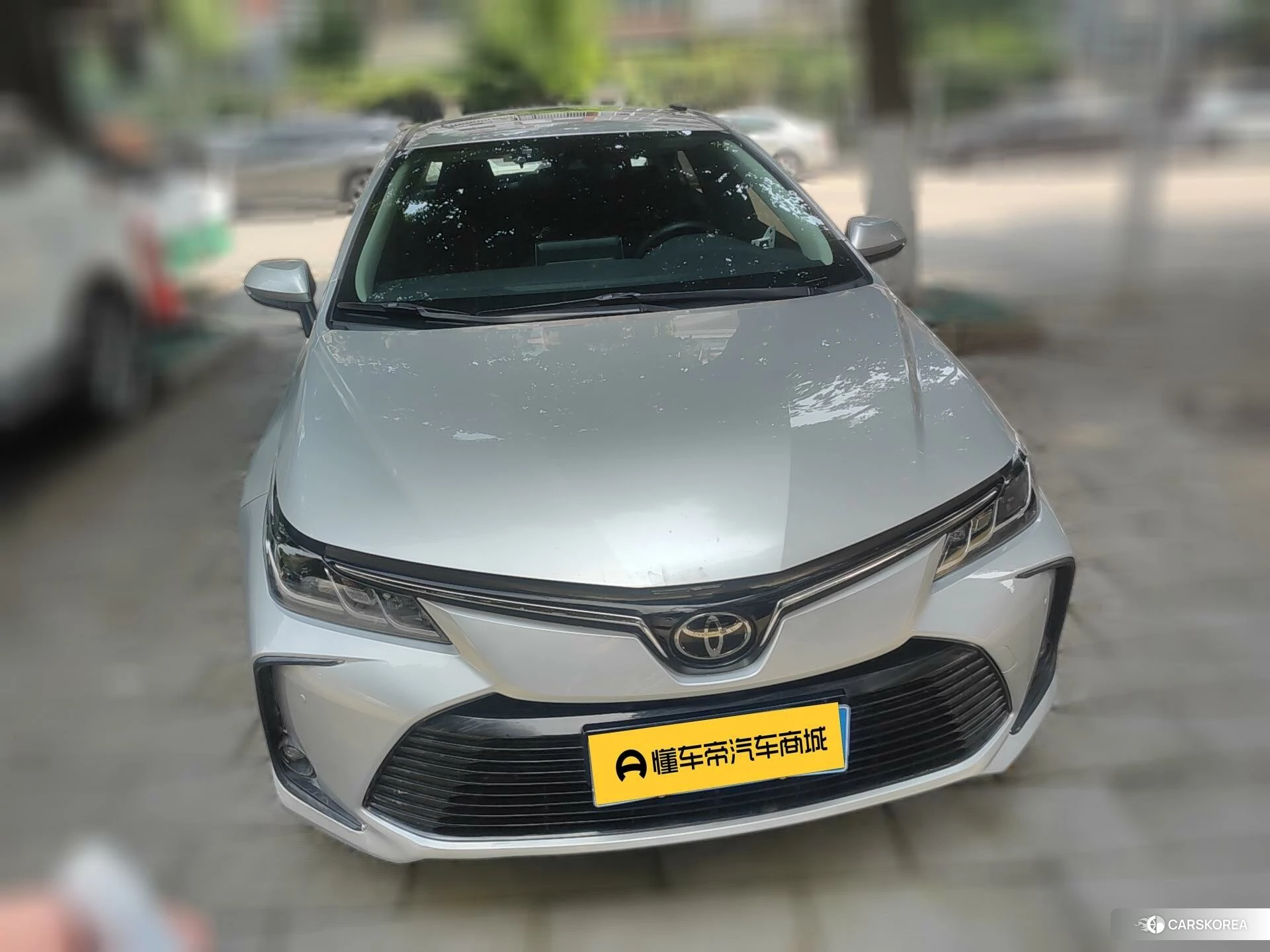 Toyota Corolla 2021 Серебристо-серый из Китая, фото 5