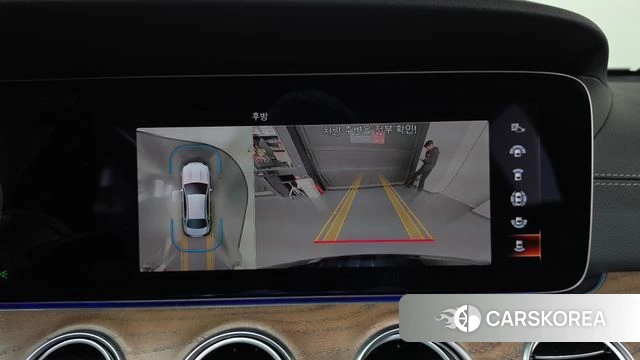 Mercedes-Benz E-Class W213 2023 Черный из Кореи, фото 5