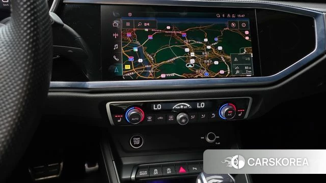 Audi Q3 (F3) 2022 Черный из Кореи, фото 5
