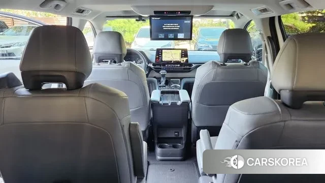 Toyota Sienna 4th Generation 2021 Белый из Кореи, фото 5