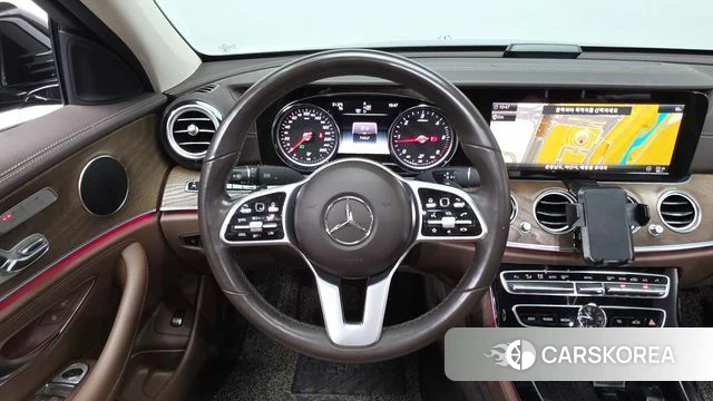 Mercedes-Benz E-Class W213 2019 Черный из Кореи, фото 5