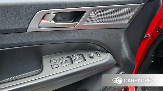 Ssangyong Rexton Sports Cannes 2019 Красный из Кореи, фото 5