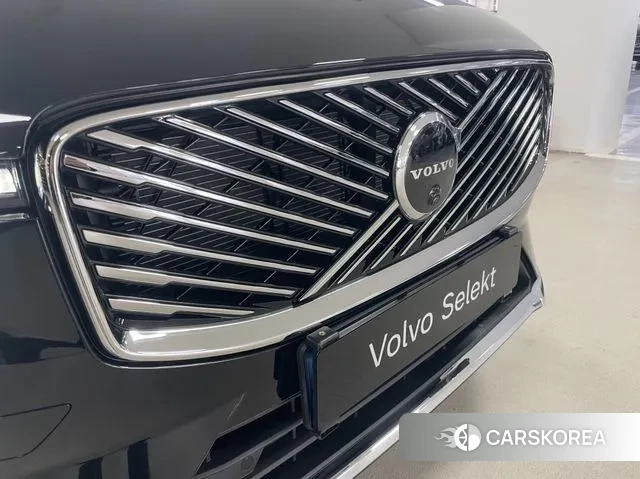 Volvo XC60 second Generation 2025 Черный из Кореи, фото 5