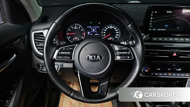 Kia Seltos 2019 Белый из Кореи, фото 5