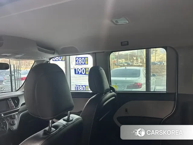 Kia The New Kia Ray 2023 Белый из Кореи, фото 5