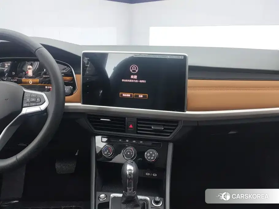 Volkswagen Bora 2025 Белый из Китая, фото 5