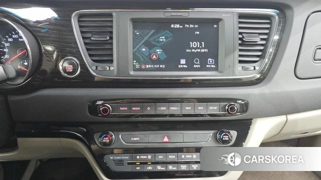 Kia The New Carnival 2020 Серый из Кореи, фото 5