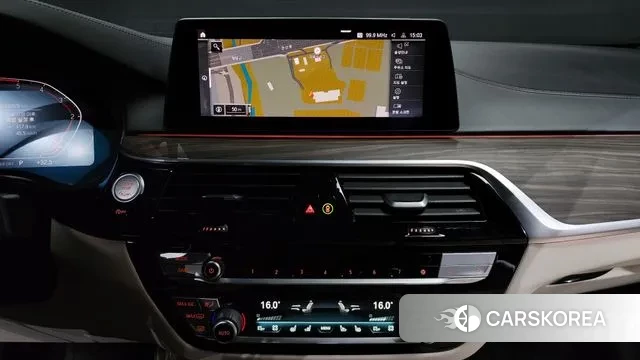 BMW 5 Series (G30) 2020 Черный из Кореи, фото 5