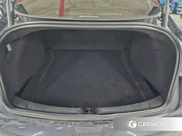 Tesla Model 3 2025 Серый из Кореи, фото 5