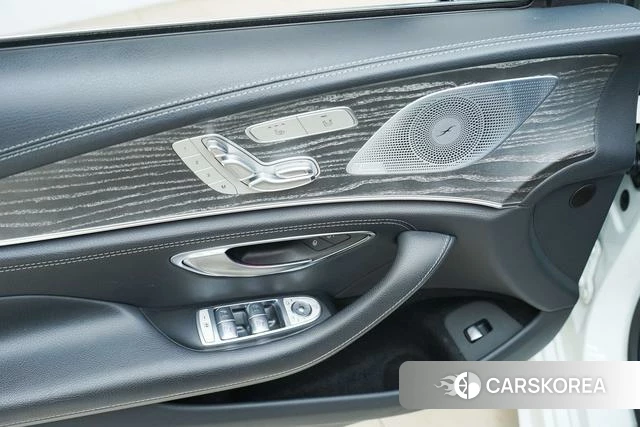 Mercedes-Benz CLS 2020 Белый из Китая, фото 5
