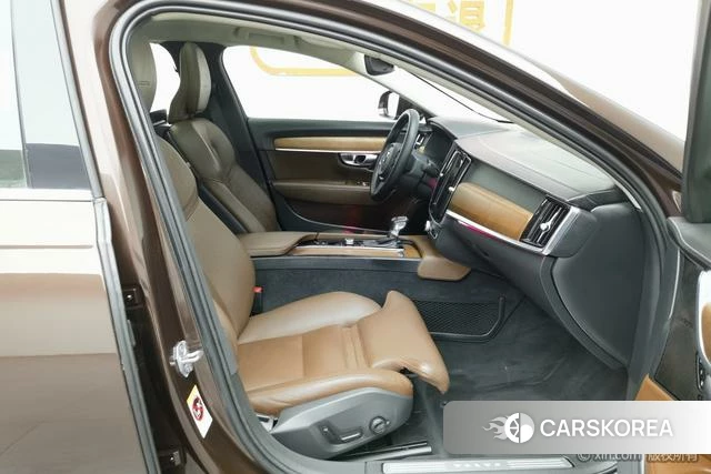 Volvo S90 2019 Коричневый из Китая, фото 5
