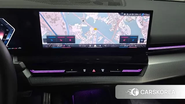 BMW 5 Series (G60) 2024 Серый из Кореи, фото 5