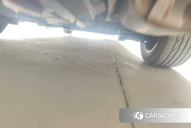 Toyota Corolla dual engine E+ 2021 Белый из Китая, фото 5