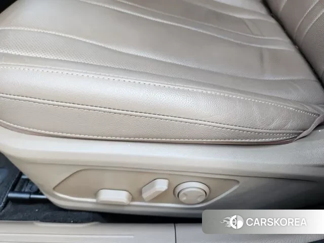 Kia K8 2023 Черный из Кореи, фото 5