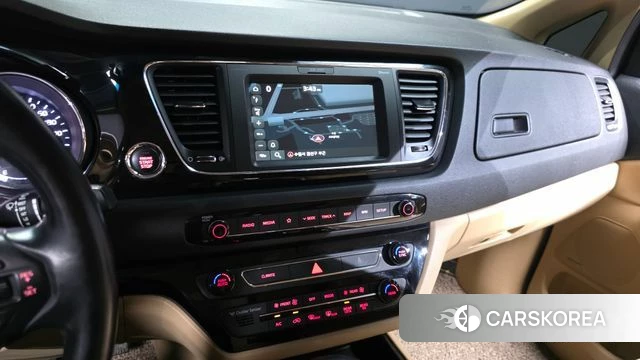 Kia The New Carnival 2019 Черный из Кореи, фото 5