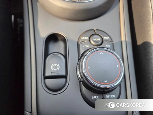 Mini Cooper Countryman 2019 Черный из Кореи, фото 5